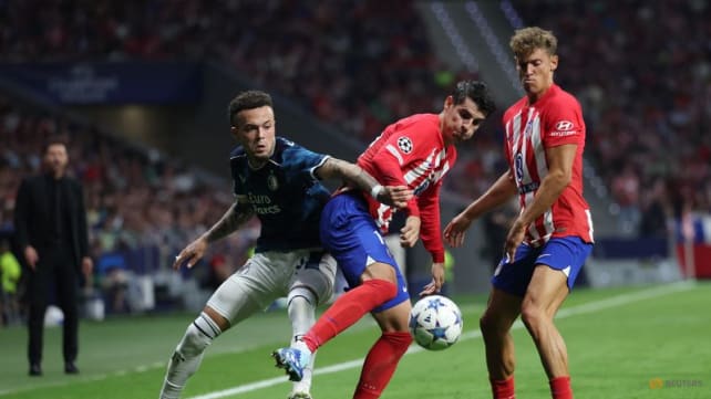 Atletico Madrid fight back to win five-goal thriller against Feyenoord