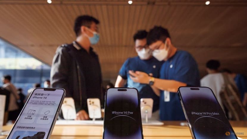 Exclusive-Apple supplier BOE plans new factories in Vietnam -sources Exclusive-Apple supplier BOE plans new factories in Vietnam -sources