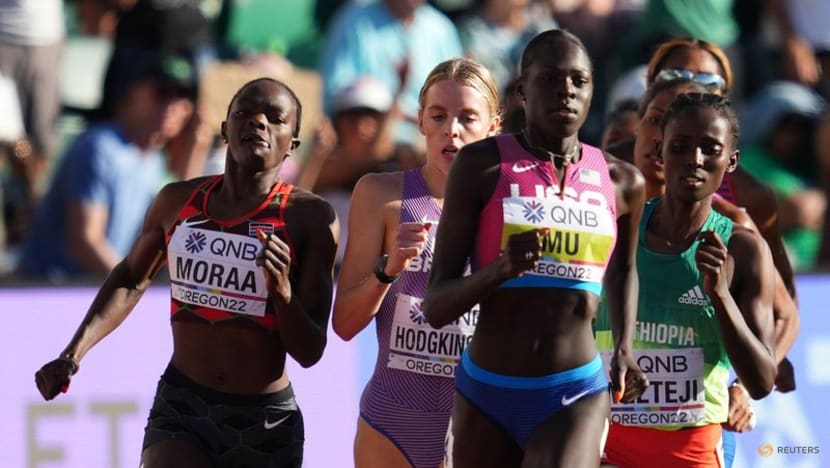Mu slams the door on Hodgkinson to take 800m gold Mu slams the door on Hodgkinson to take 800m gold
