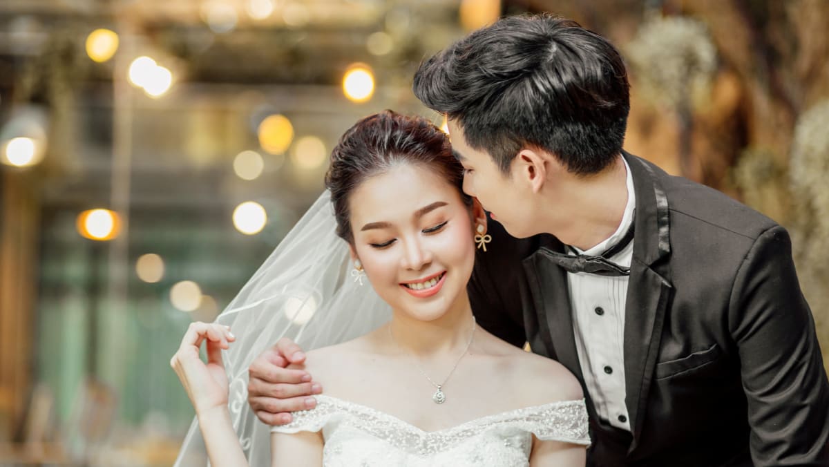 this-singapore-hotel-is-giving-away-a-free-wedding-banquet
