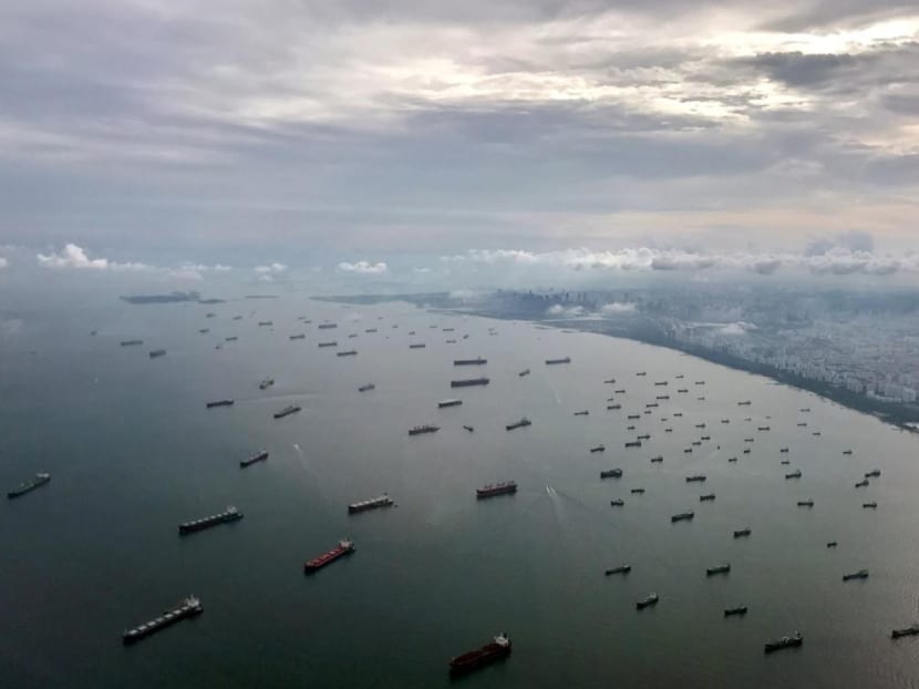 A bird's-eye view of ships along the coast in Singapore. A bird's-eye view of ships along the coast in Singapore.
