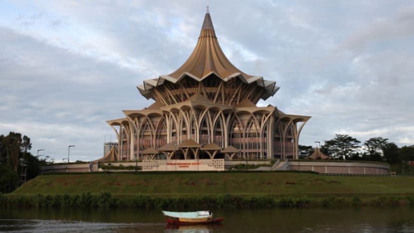 Sarawak to impose 14-day stay-home notice on all inbound travellers Sarawak to impose 14-day stay-home notice on all inbound travellers