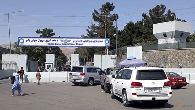 Major airlines, including SIA and British Airways, reroute flights to avoid Afghanistan airspace Major airlines, including SIA and British Airways, reroute flights to avoid Afghanistan airspace