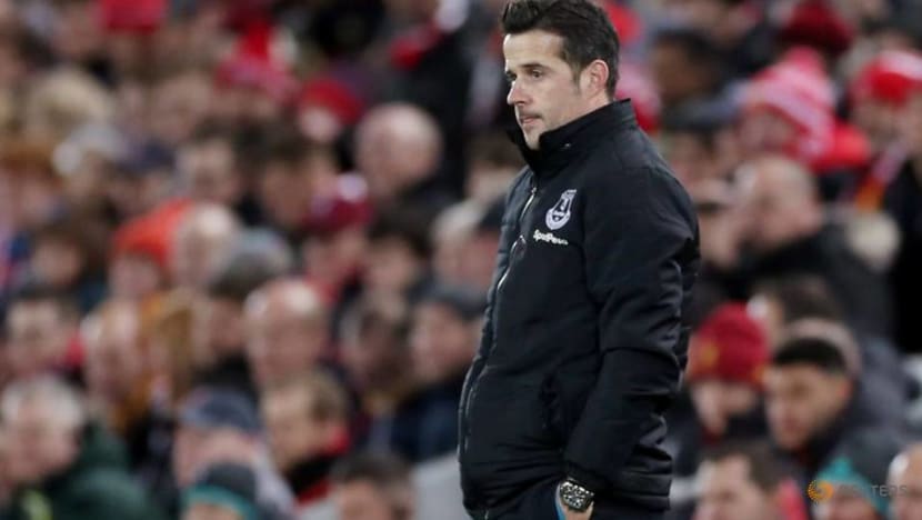 Soccer-Fulham name Silva as new head coach on three-year deal Soccer-Fulham name Silva as new head coach on three-year deal