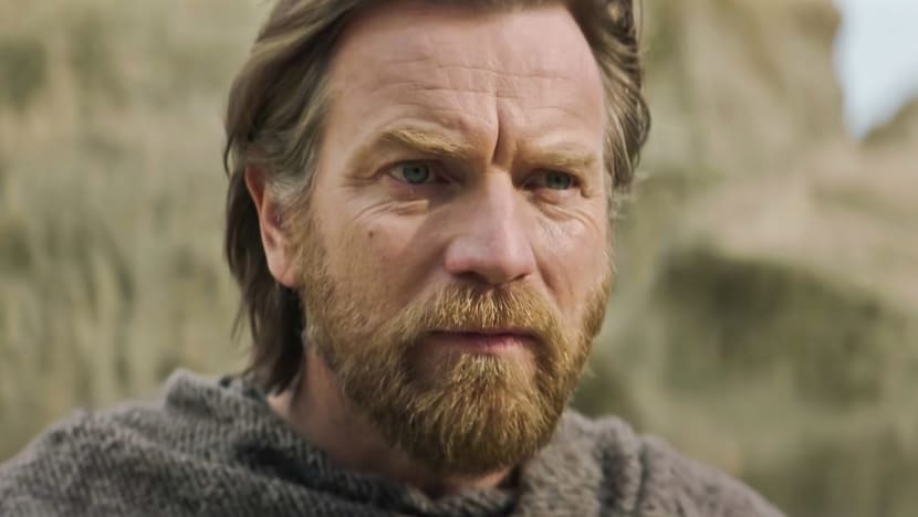 Obi-Wan Kenobi's Ewan McGregor Caught Using The Force On Automatic Sliding Doors: "That's Kind Of Embarrassing!"