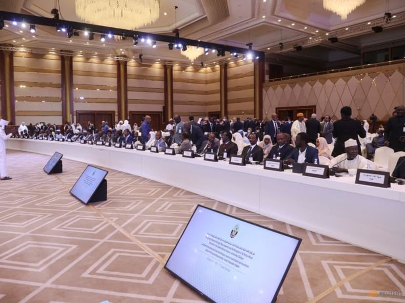 Chad signs peace pact with rebels, but main insurgents stay out Chad signs peace pact with rebels, but main insurgents stay out
