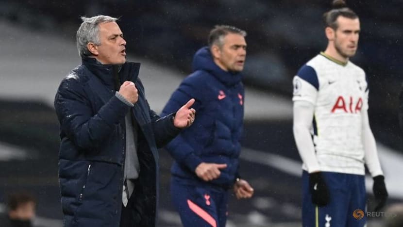 Spurs boss Mourinho calls on Bale to step up in Kane's absence Spurs boss Mourinho calls on Bale to step up in Kane's absence
