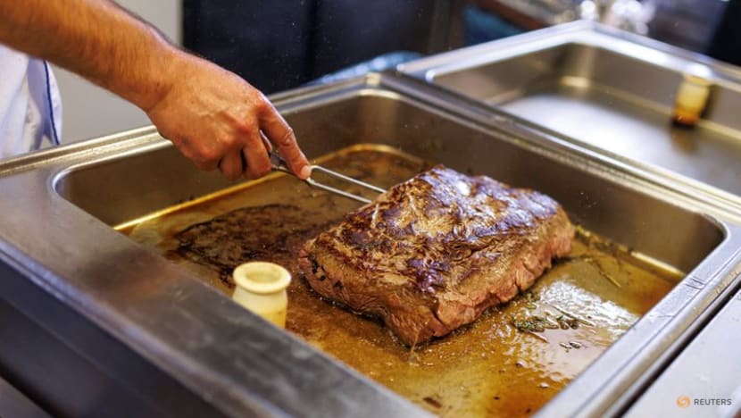 Beer for sunflower oil? Munich pub finds way to beat frying crunch Beer for sunflower oil? Munich pub finds way to beat frying crunch