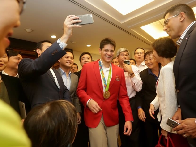 Schooling ‘embodies S’pore’s never-say-die spirit’ Schooling ‘embodies S’pore’s never-say-die spirit’