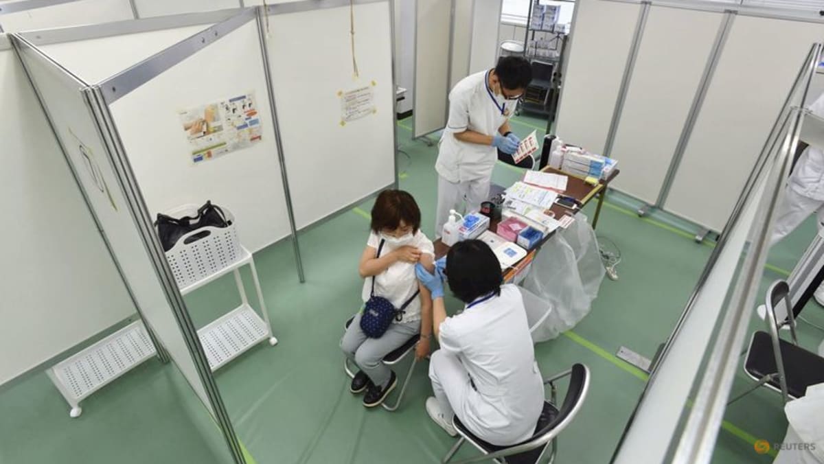 Jepang melihat rekor 27.000 kasus COVID-19 saat pemerintah mempertimbangkan pembatasan: Media