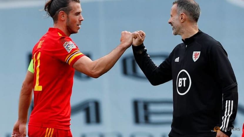 Giggs backs Bale to thrive on Premier League return Giggs backs Bale to thrive on Premier League return