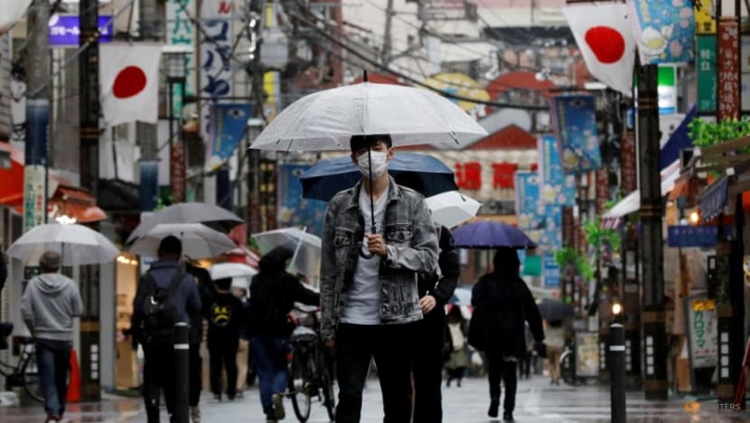 Japan service sector sentiment rises in July Japan service sector sentiment rises in July