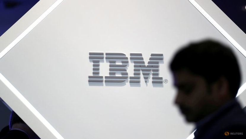 IBM cuts 3,900 jobs, misses annual cash target