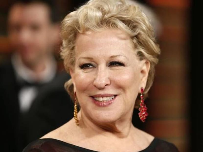 Bette Midler to perform at Oscars, Academy reverses earlier decisions Bette Midler to perform at Oscars, Academy reverses earlier decisions