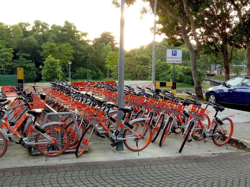 Bicycles from bike-sharing operator Mobike at Bedok Reservoir Exercise Park. Photo Credit: Tay Yong Hong.