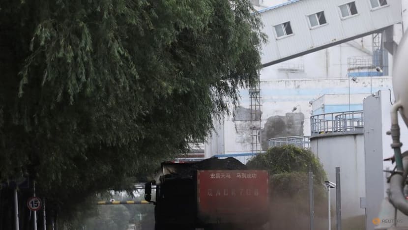 Winter chill keeps China's coal prices high, power crunch stokes inflation Winter chill keeps China's coal prices high, power crunch stokes inflation