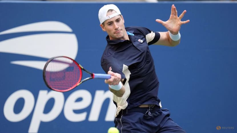 Tennis: Isner sent packing in first round by Nakashima Tennis: Isner sent packing in first round by Nakashima
