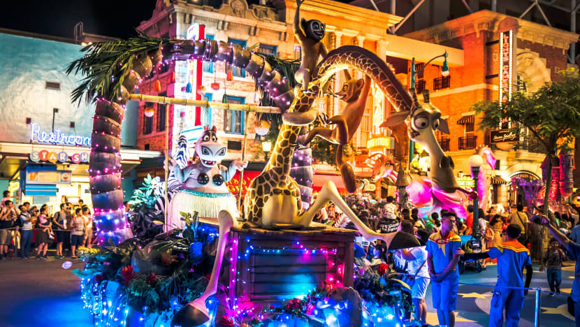 7 Reasons To Hit Universal Studios Singapore™ After The Sun Goes Down