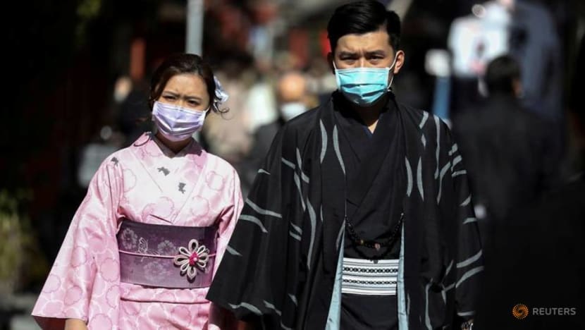 Foreign visitors to Japan plunge 58% in February amid COVID-19 outbreak Foreign visitors to Japan plunge 58% in February amid COVID-19 outbreak