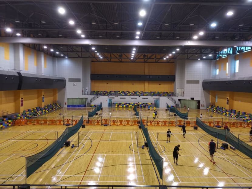 A photo of the sports hall at Pasir Ris Sports Centre.