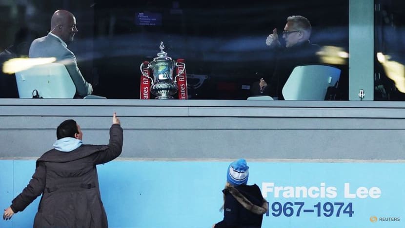 BBC soccer commentator Lineker returns after suspension for criticising government BBC soccer commentator Lineker returns after suspension for criticising government