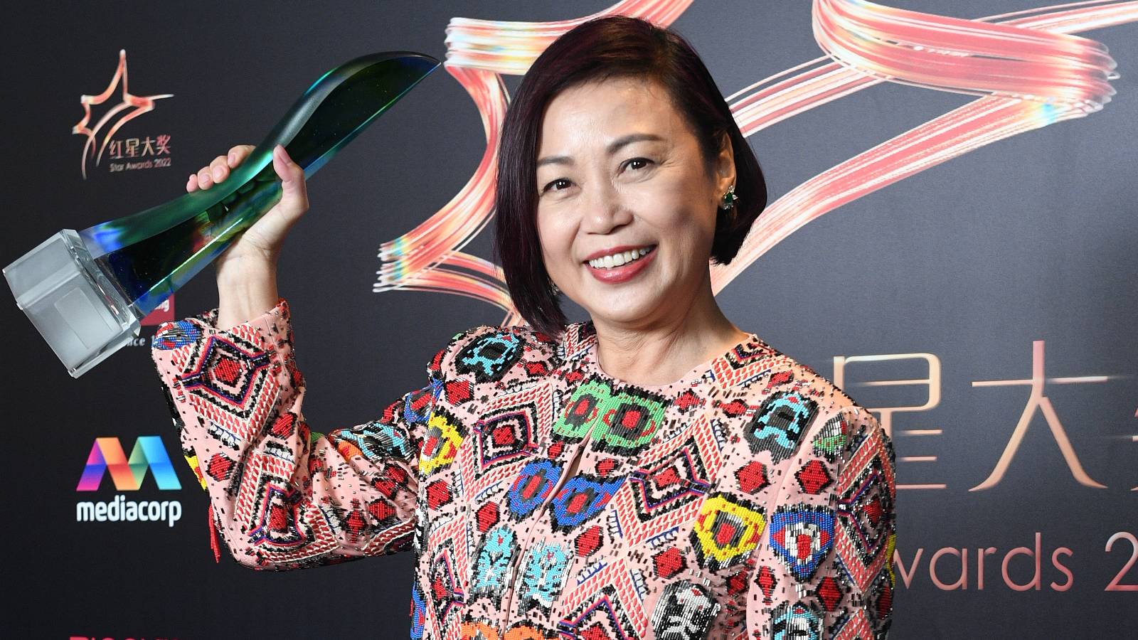 Star Awards 2022 Evergreen Artiste Winner Xiang Yun, 60, On Her Reaction When She Sees Signs Like ‘Chicken Rice Is Free For Old People Over 60’
