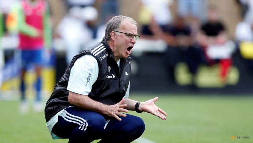 Football: Leeds manager Bielsa signs contract extension Football: Leeds manager Bielsa signs contract extension