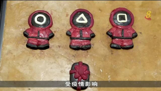 《鱿鱼游戏》风靡全球 韩国宠物店制作狗儿专属游戏造型饼干