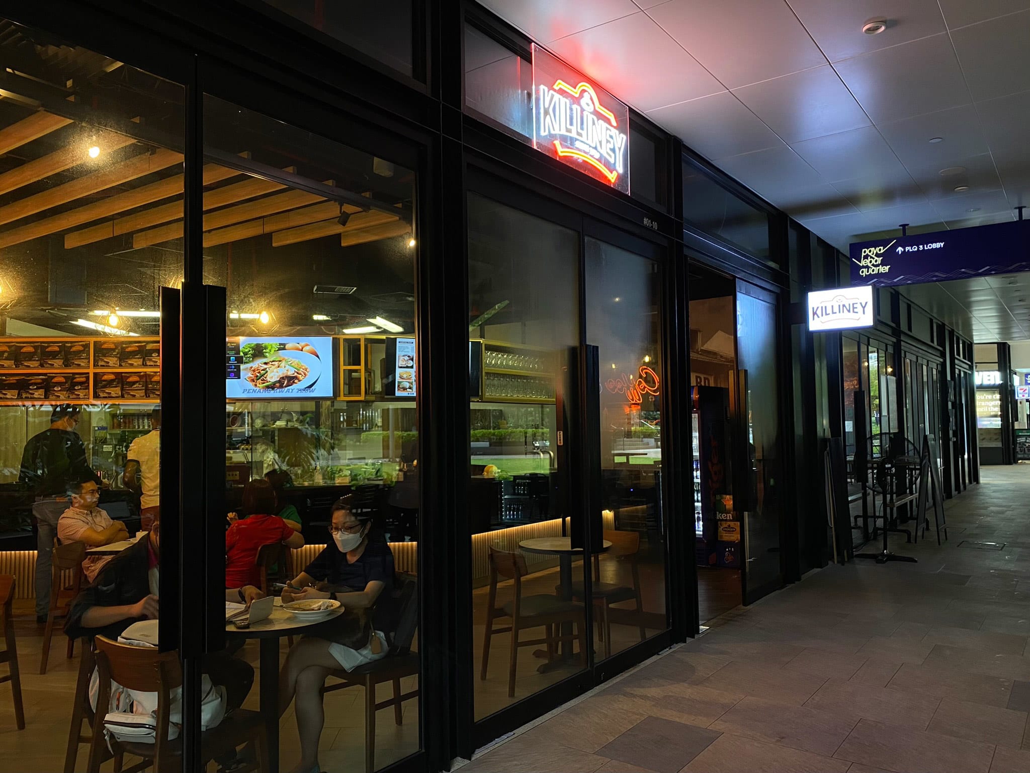 This Killiney Kopitiam Outlet Offers Wine, Gin & Beer With Kaya Toast ...