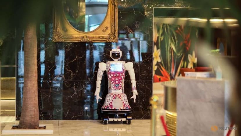 Robots at reception: South African hotel turns to machines to beat pandemic Robots at reception: South African hotel turns to machines to beat pandemic