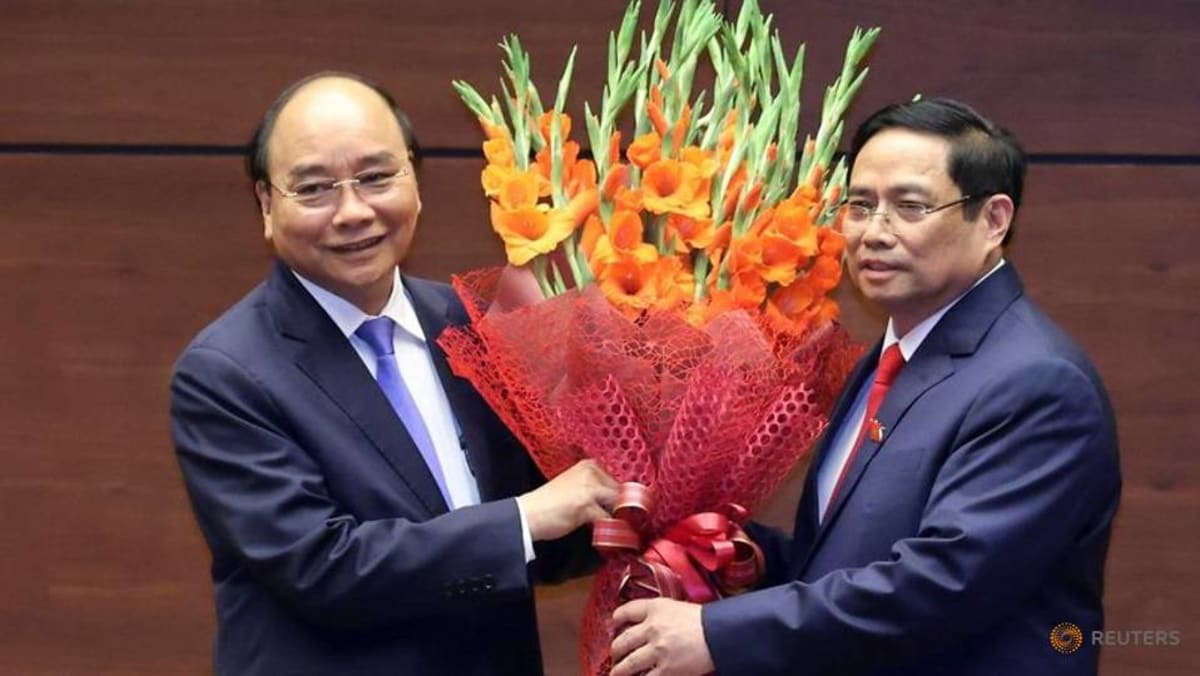 Presiden Halimah, Perdana Menteri Lee mengucapkan selamat kepada rekan-rekan Vietnam atas pengangkatan mereka