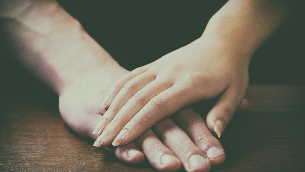 trending Account by S'pore mum of stranger's kindness spurs other