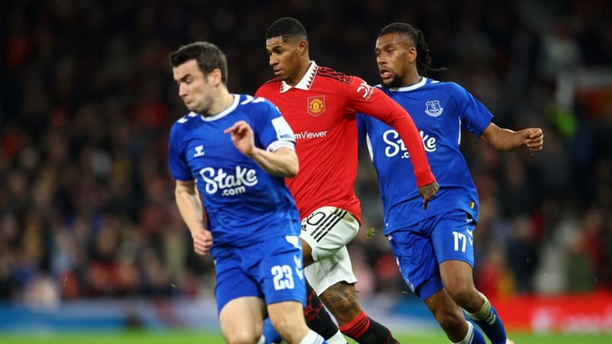 Rashford kembali mencetak gol saat Man United mengalahkan Everton untuk melaju di Piala FA