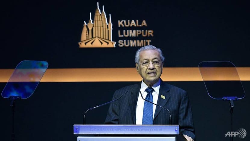 Muslim nations must be strong to resist foreign interference: Mahathir Muslim nations must be strong to resist foreign interference: Mahathir