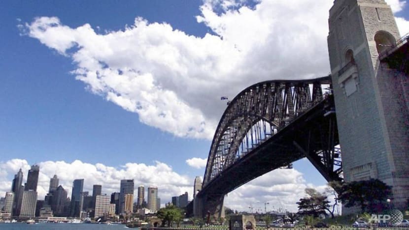 Warmer weather expected across Australia over the next 3 months Warmer weather expected across Australia over the next 3 months