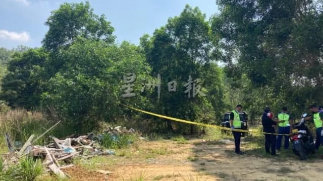 马国老翁失踪出动数十人搜寻 树林寻获遗体  