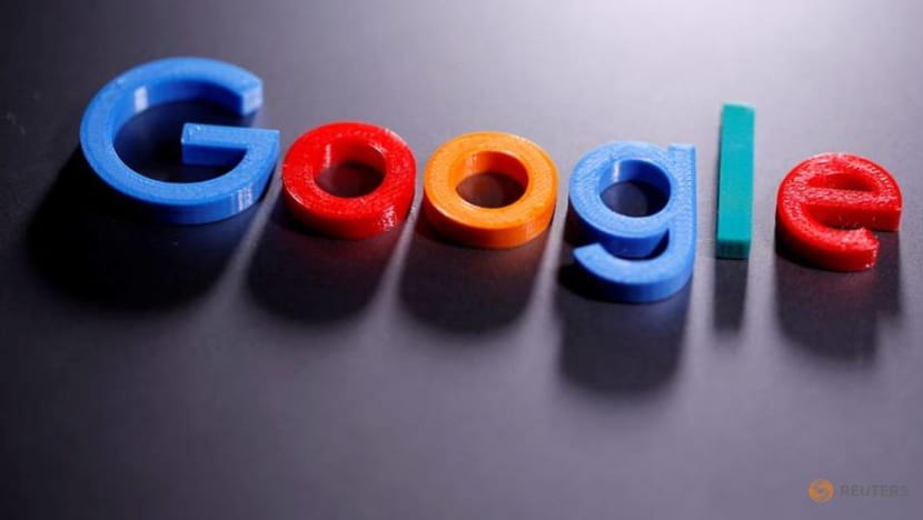 Russia fines Google, Facebook for failing to delete banned content Russia fines Google, Facebook for failing to delete banned content