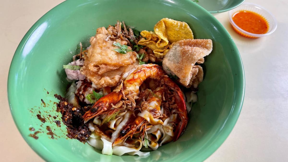 slurp-up-this-restaurant-quality-ban-mian-at-telok-blangah-food-centre-where-everything-s-made-from-scratch