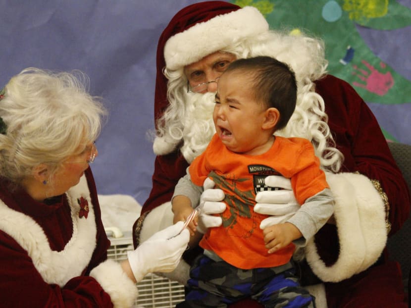 Gallery: Volunteers bring Santa to remote Alaska village