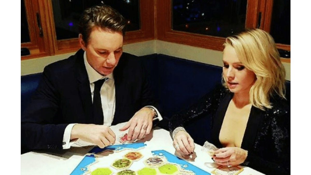 Dax Shepard And Kristen Bell Settled On A Board Game After Golden Globes 8days