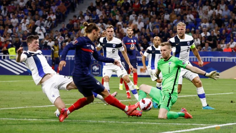 Football:
France rediscover their touch as winless run ends Football:
France rediscover their touch as winless run ends