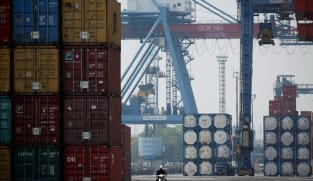 Indonesia amends import rules after business group complaints