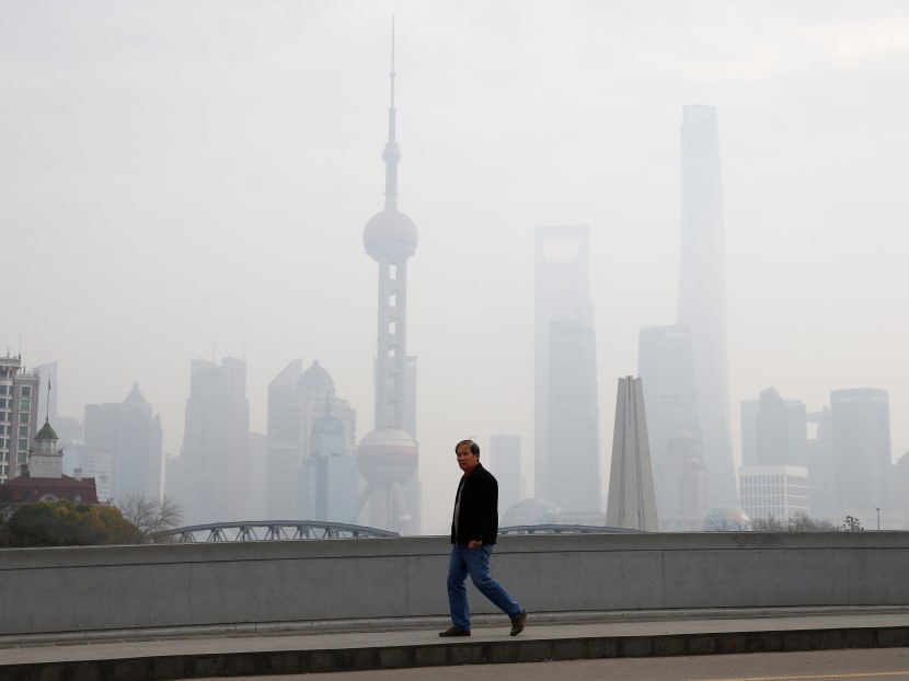 The Bund during a smog-filled day in Shanghai on Monday (Jan 2).  Photo: Reuters