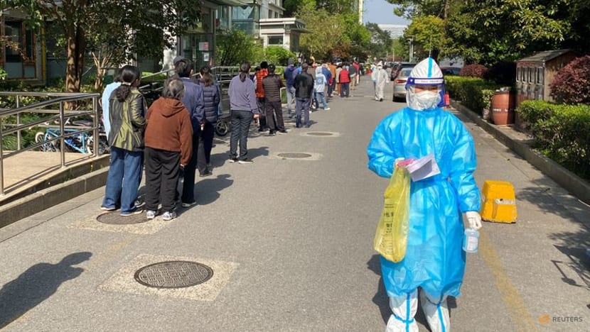 Shanghai official says handling of COVID-19 outbreak below expectations as lockdown continues Shanghai official says handling of COVID-19 outbreak below expectations as lockdown continues