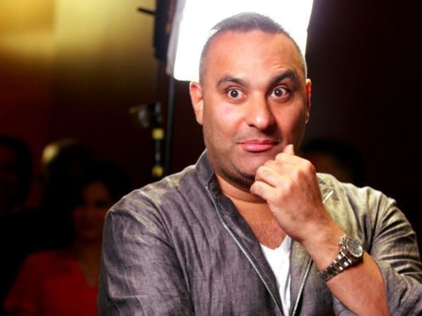 Comedian Russell Peters on the set of Channel NewsAsia's Conversation With. Photo: Goh Chiew Tong/Channel NewsAsia
