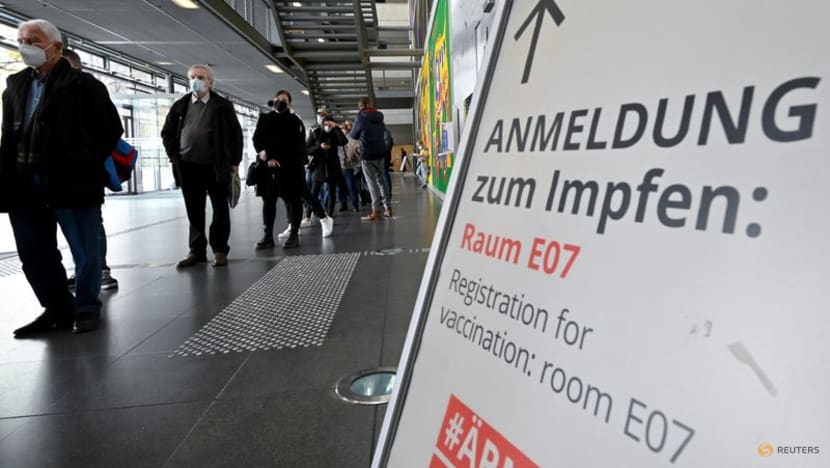 Germany reports another COVID-19 record of 50,196 new cases Germany reports another COVID-19 record of 50,196 new cases