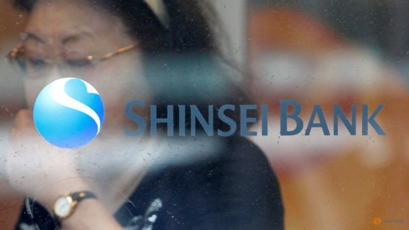 Japan's SBI to extend offer for Shinsei by a month on some conditions Japan's SBI to extend offer for Shinsei by a month on some conditions
