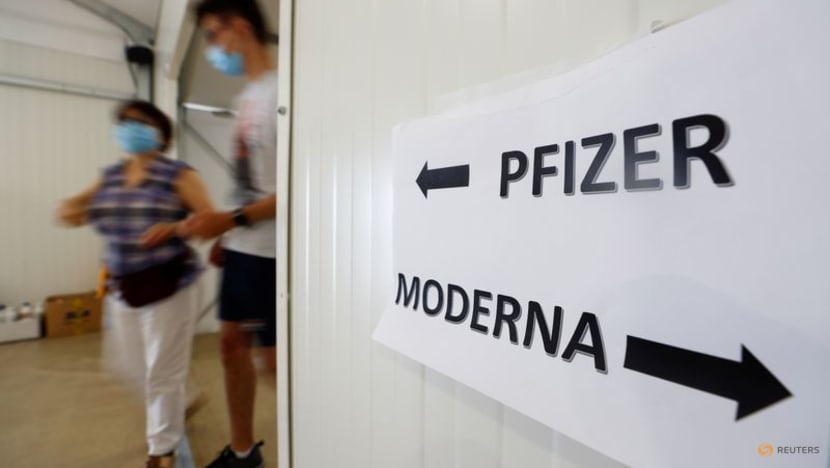 Italy tightens screws on COVID-19 unvaccinated, extends shot mandate Italy tightens screws on COVID-19 unvaccinated, extends shot mandate