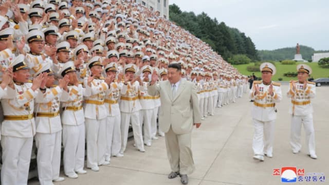 谴责美国破坏朝鲜半岛附近水域稳定 金正恩要求加强海军实力 