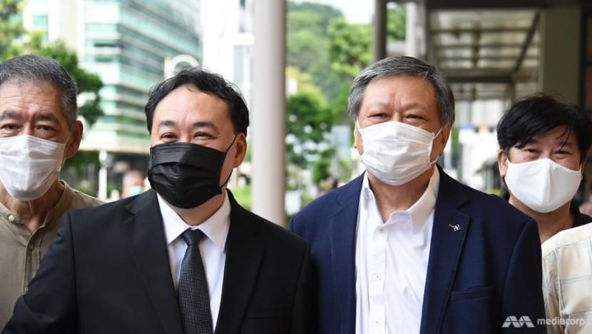 Lee Hsien Loong v Leong Sze Hian defamation trial: Lim Tean questions PM Lee on why he chose to sue only Leong Lee Hsien Loong v Leong Sze Hian defamation trial: Lim Tean questions PM Lee on why he chose to sue only Leong